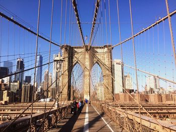 Brooklyn bridge against clear sky