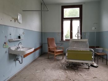 Lost hospital room