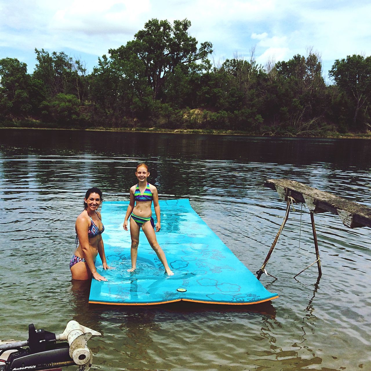 water, lifestyles, nautical vessel, leisure activity, transportation, mode of transport, boat, tree, sky, full length, person, lake, men, day, reflection, oar, childhood, sitting