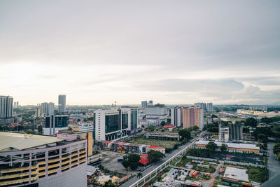 Panoramic view of city skyline, traffic and buildings.