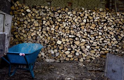Close-up of stones on brick wall