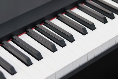 digital piano