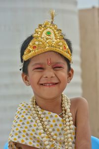 Portrait of cute girl smiling