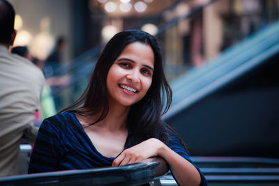 Portrait of a smiling young woman