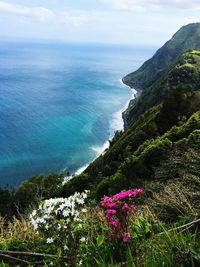 Idyllic shot of sea against sky