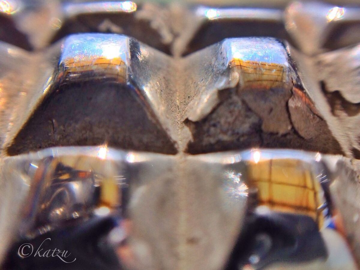 land vehicle, close-up, selective focus, transportation, mode of transport, car, focus on foreground, reflection, outdoors, part of, no people, day, metal, street, motorcycle, old, detail, glass - material, travel