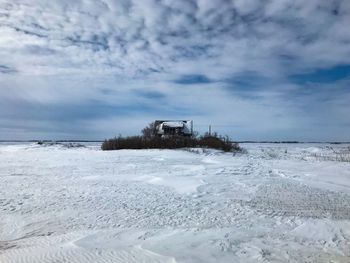 Winter wonderland houses in the middle of nowhere, abandoned home on trail to work