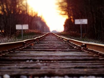 Surface level of railroad tracks