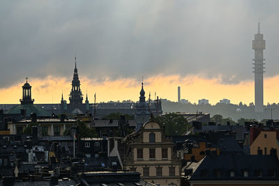 Buildings in city