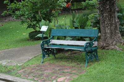 Empty bench in park