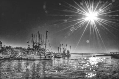 Sun shining over sea