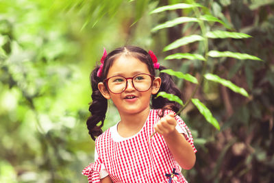 Portrait of smiling girl