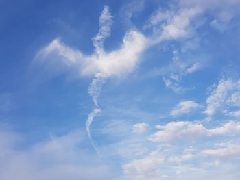 Low angle view of vapor trail in sky