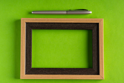 Empty seats in green box