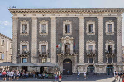  duomo square in catania with historic buildings with beautiful facades