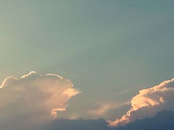 Low angle view of cloudy sky