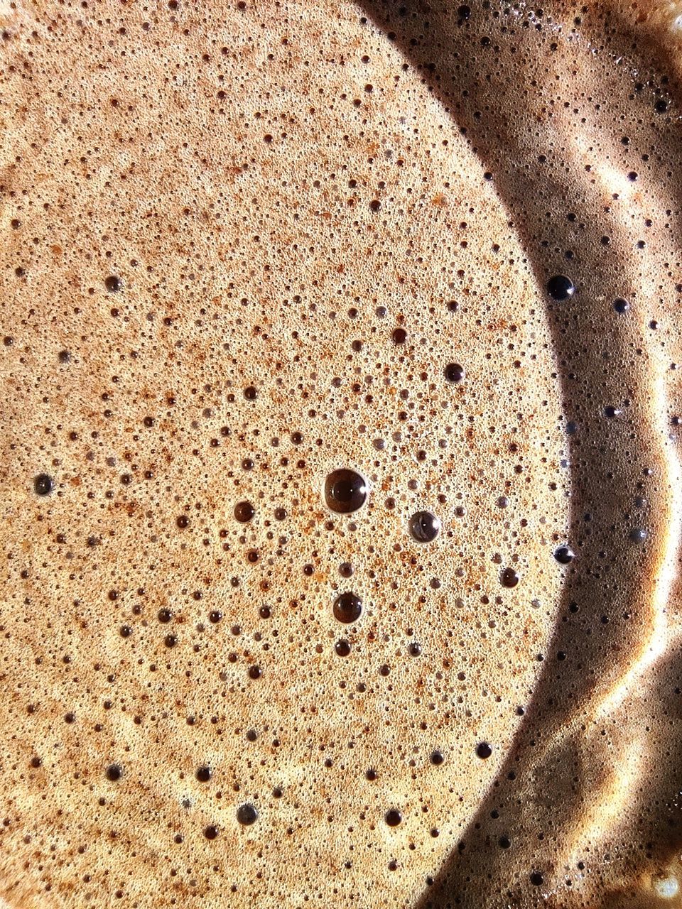 close-up, coffee, backgrounds, no people, full frame, drink, frothy drink, food and drink, pattern, indoors, directly above, food, refreshment, bubble