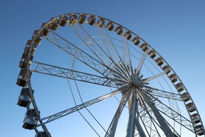 Ferris wheel against clear sky