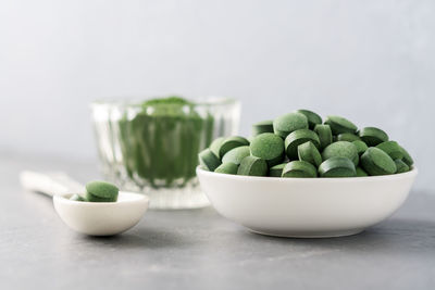 Close-up of vegetables in bowl on table