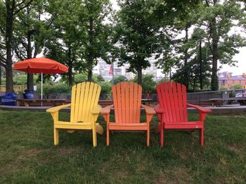 Empty bench in park