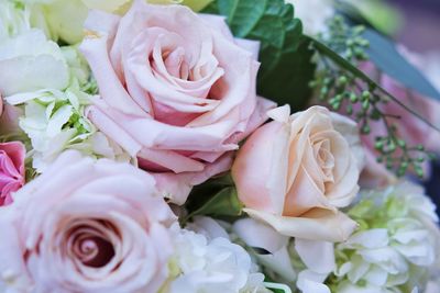 Close-up of rose bouquet