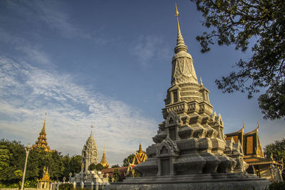 Panoramic view of temple building against sky