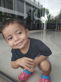 Portrait of happy boy smiling