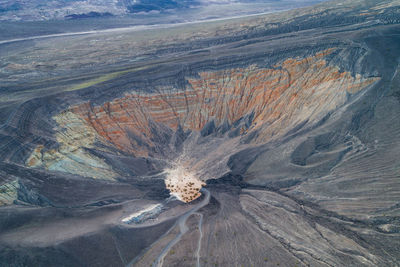 Sunrise in ubehebe crater. death valley, california. beautiful morning colors