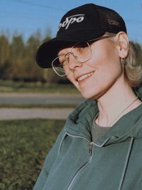 Portrait of young woman wearing sunglasses