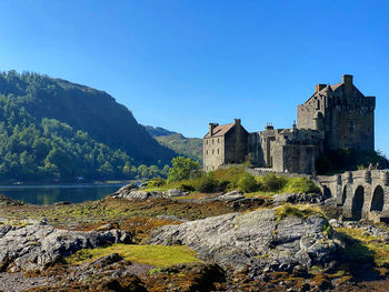 Eileen donan castle on the road to skye, scotland