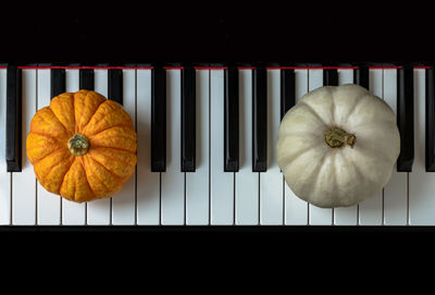 Directly above shot of pumpkins on table