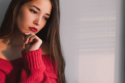 Portrait of a beautiful young woman