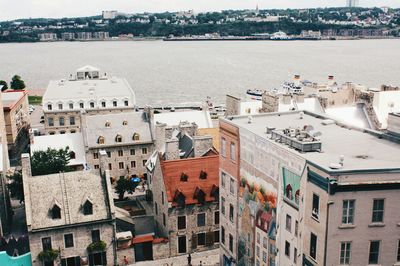 Buildings in city