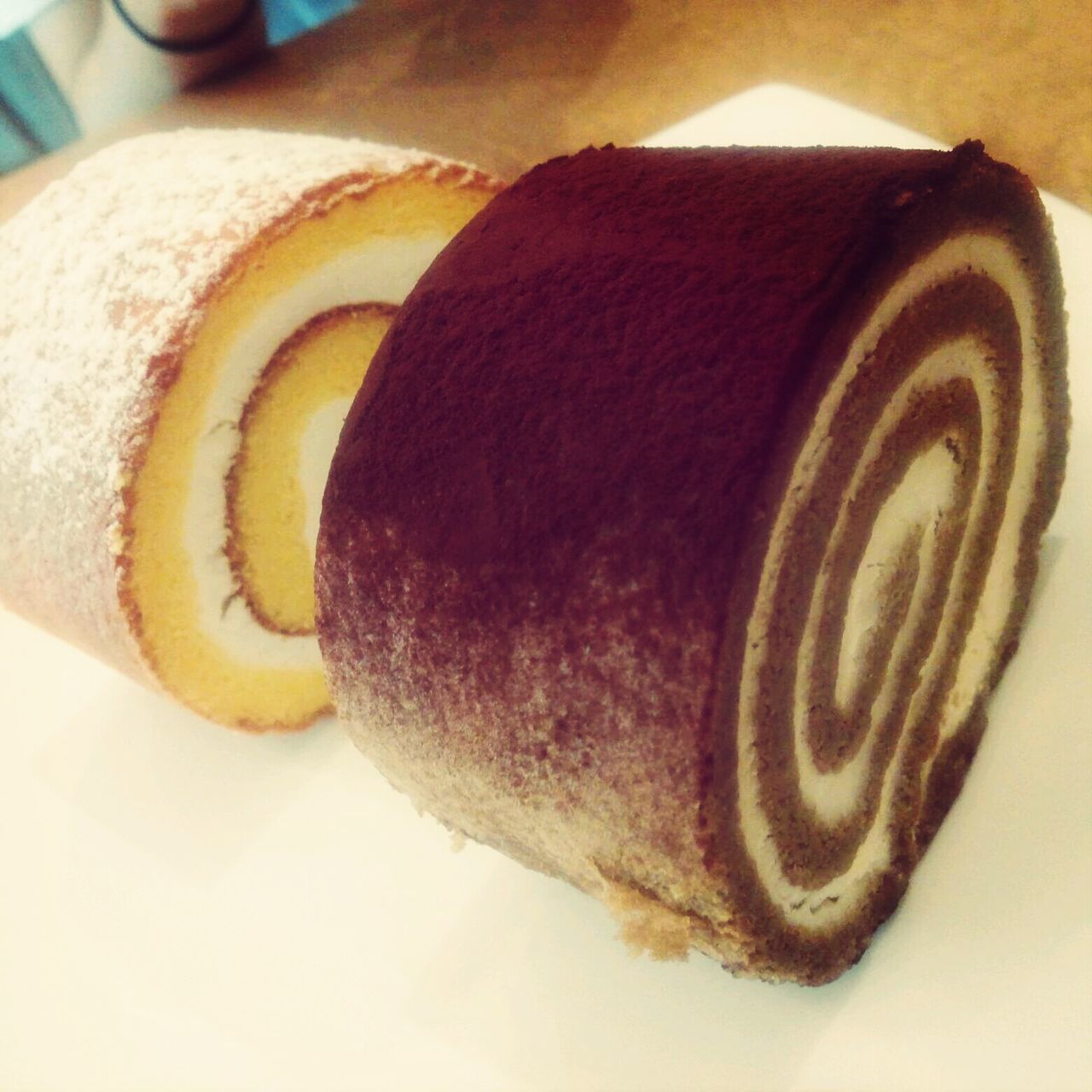 달롤 (Dal Roll)