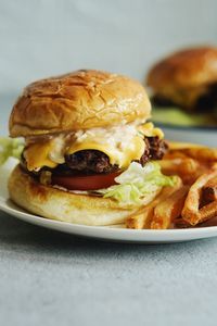 Close-up of burger in plate on table