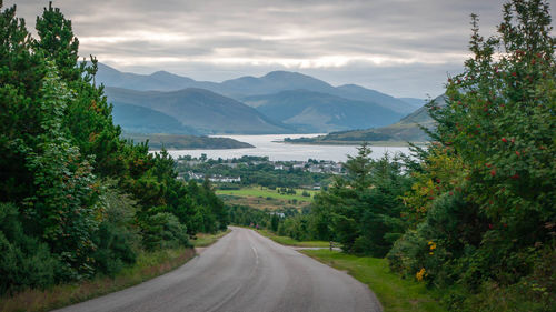 Road leading towards mountains