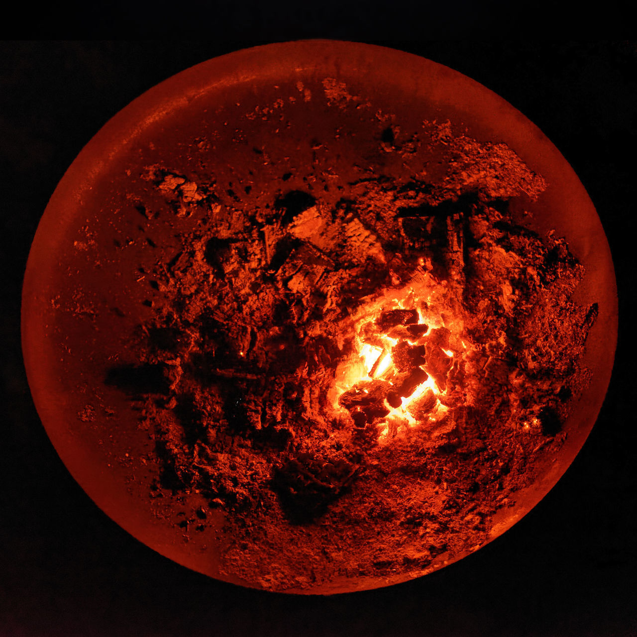 CLOSE-UP OF ILLUMINATED FIRE