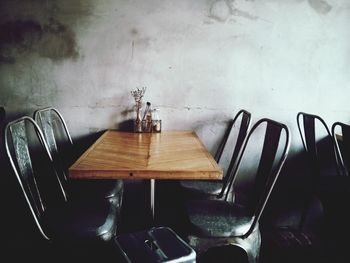 Empty chairs and table