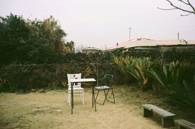 Empty bench in park