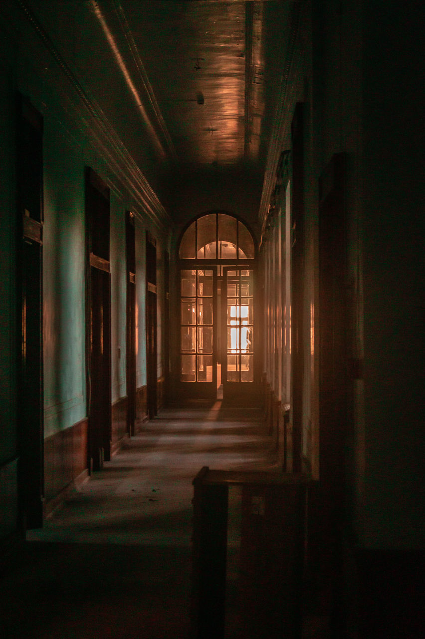 INTERIOR OF EMPTY CORRIDOR