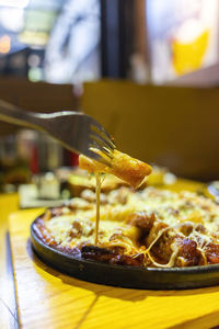 Close-up of bread in bowl on table