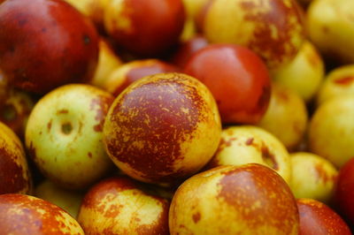 Full frame shot of apples for sale at market stall