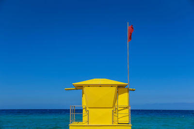 Lifeguard tower in coralejo beach, fuerteventura, canary islands spain. colorful postcard 