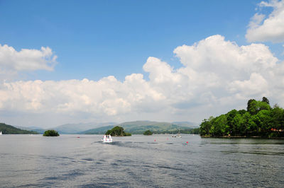 Photo of lake view of windermere lake, england