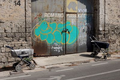 Graffiti on wall