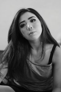 Portrait of a beautiful young woman