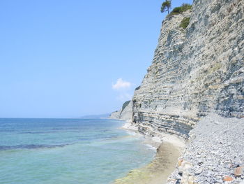 Black sea and white rock