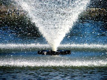Waves splashing in water