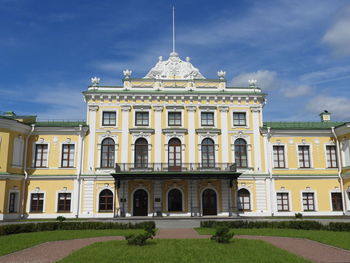 Catherine's travel palace in tver, russia