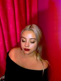 Portrait of a beautiful young woman